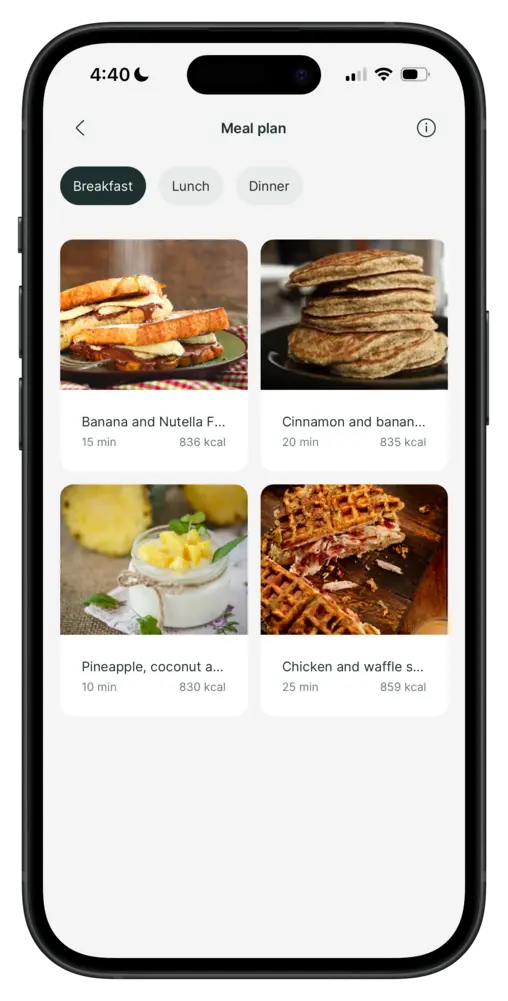 Meal plan screen with breakfast, lunch and dinner recipes